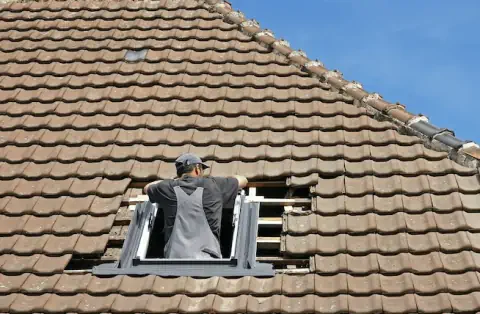 Pose de velux - Poncey-lès-Athée